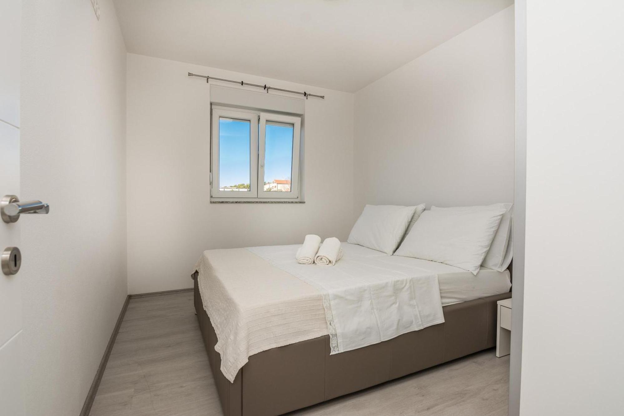 Pool Apartment Bakija 2 - Happy Rentals Pakoštane Zewnętrze zdjęcie